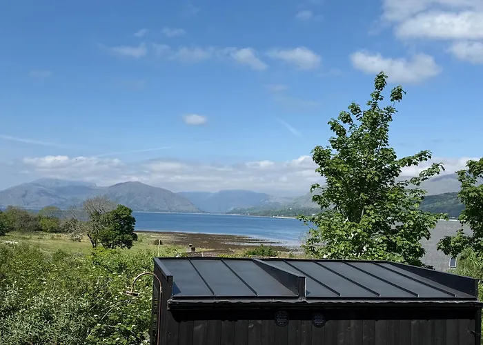 Seabeds - Luxury Lookouts With Hot Tubs